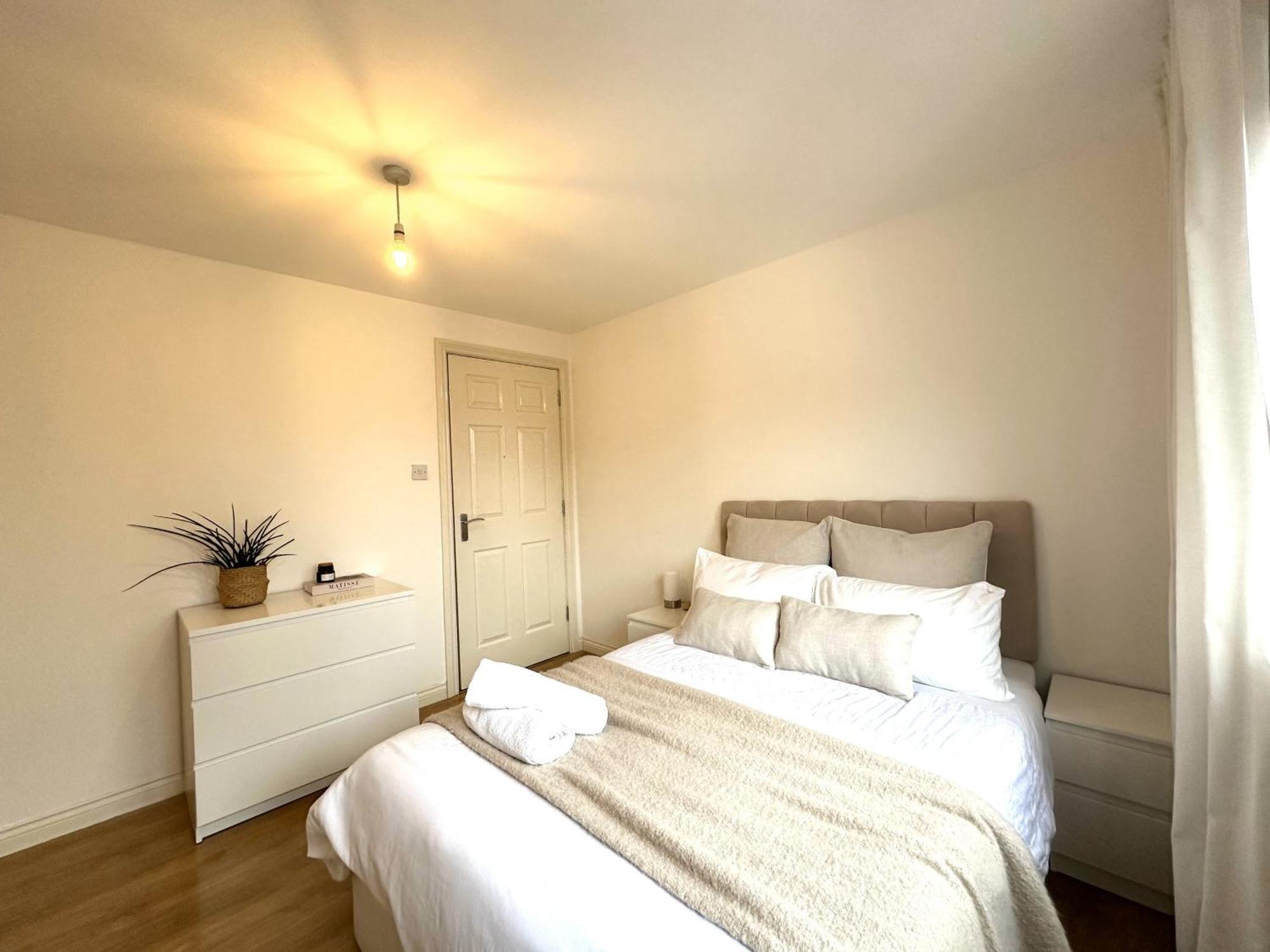 Private Room With En-Suite And Parking In Shared Flat Glasgow Luaran gambar
